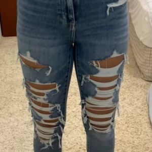 ISO American eagle jeans similar to those size00/0